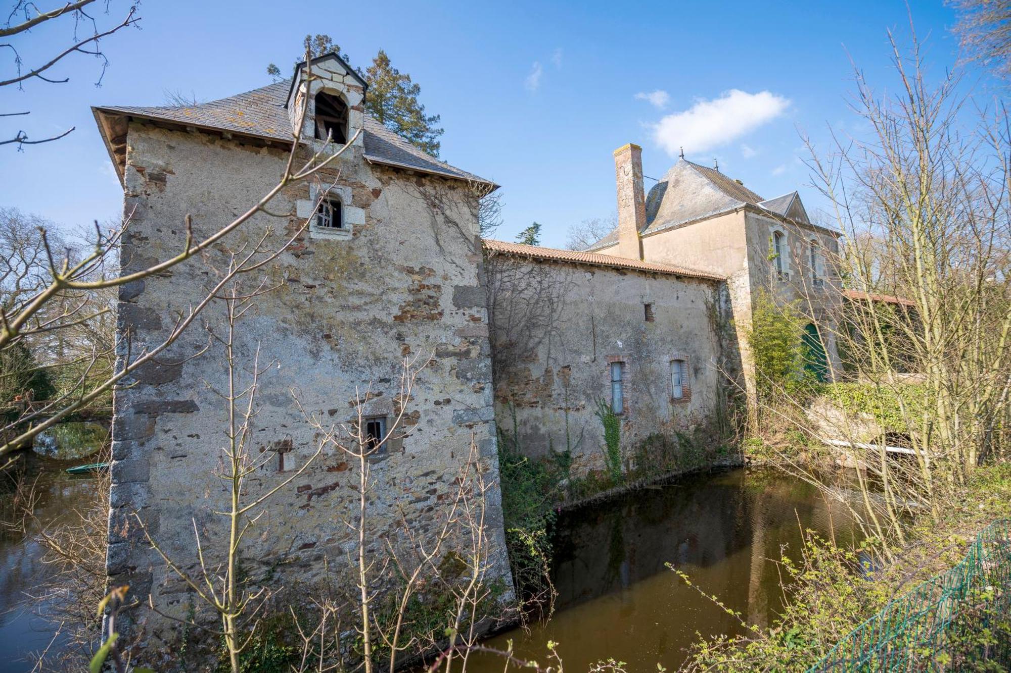 Chateau De La Tourlandry Chemille-en-Anjou Exterior photo