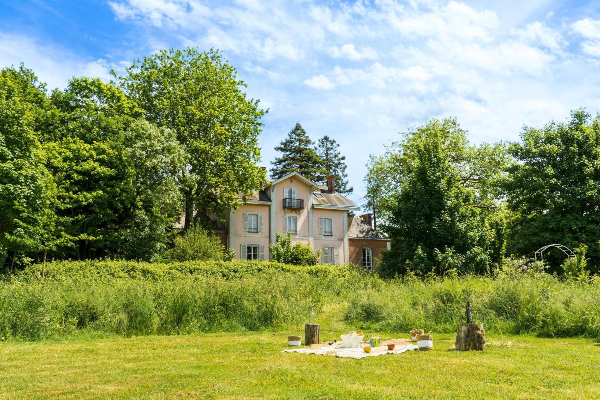 Chateau De La Tourlandry Chemille-en-Anjou Exterior photo