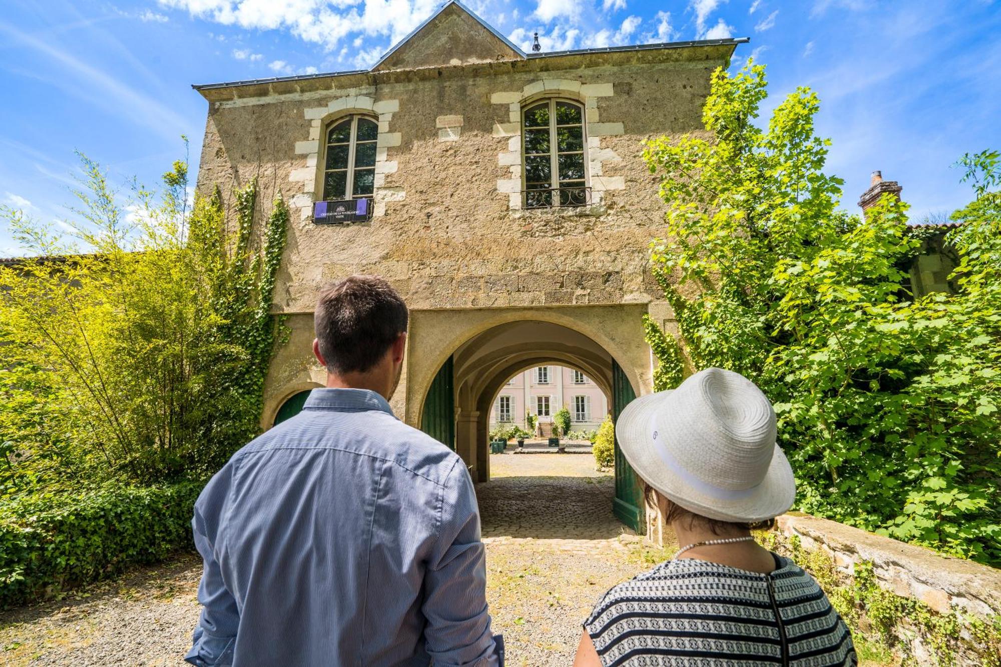 Chateau De La Tourlandry Chemille-en-Anjou Exterior photo